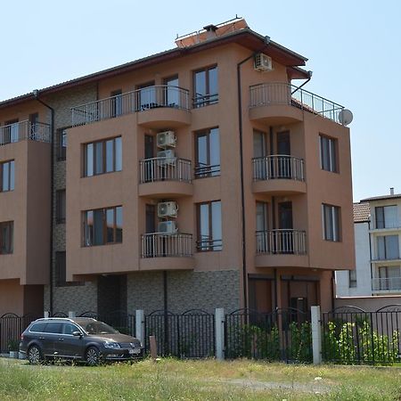 Guest House Georgievi Primorsko Bagian luar foto
