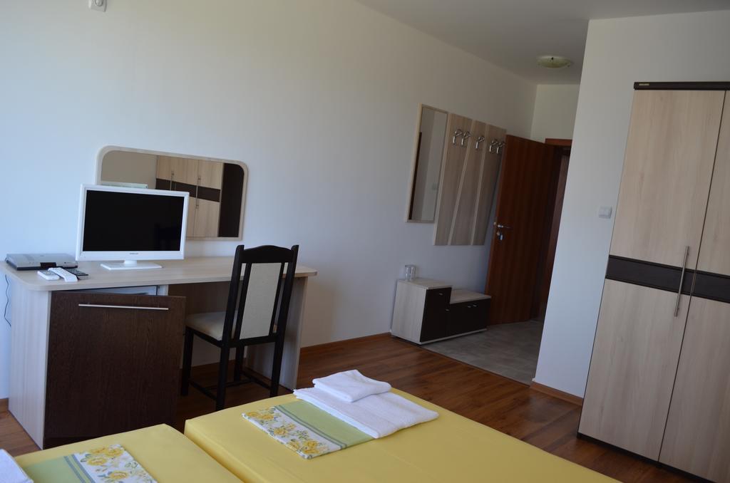 Guest House Georgievi Primorsko Ruang foto
