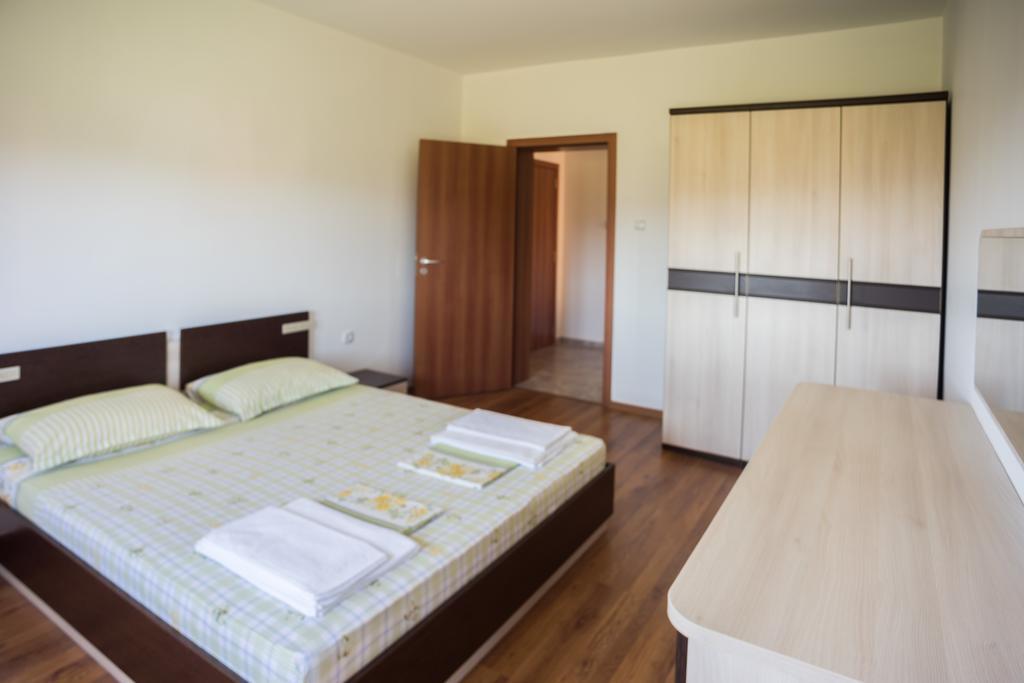 Guest House Georgievi Primorsko Bagian luar foto