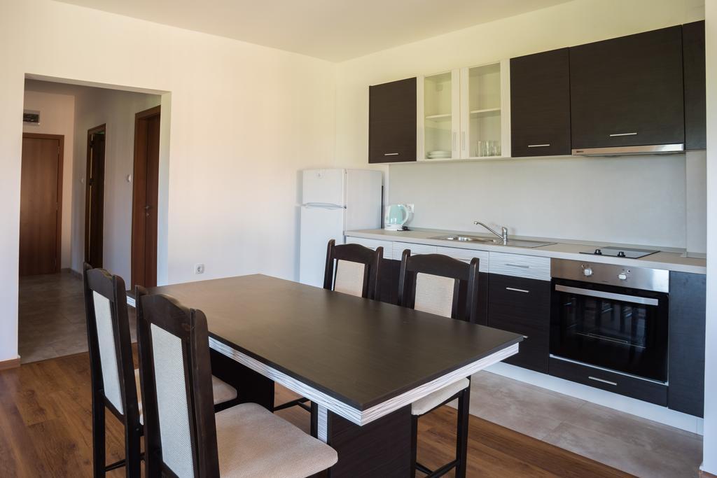 Guest House Georgievi Primorsko Bagian luar foto