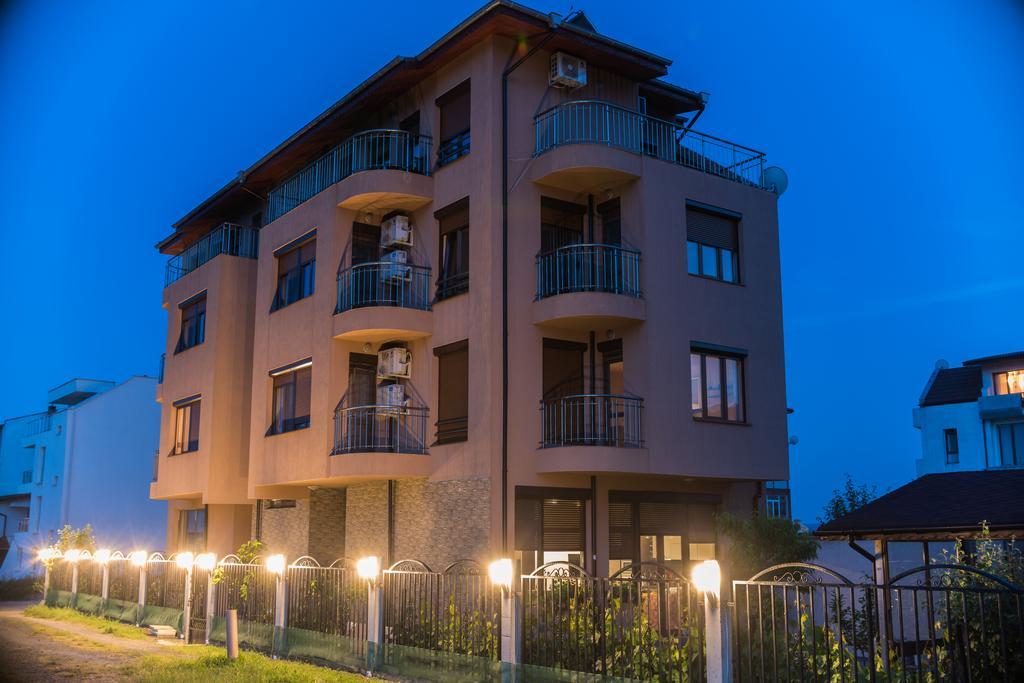 Guest House Georgievi Primorsko Bagian luar foto